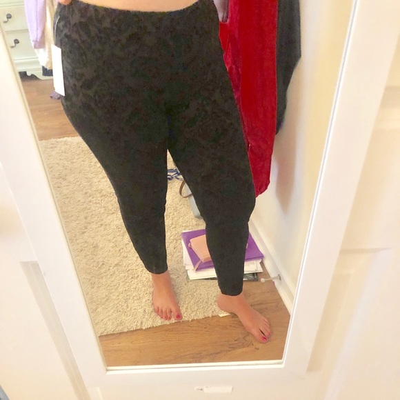 Black velvet and cotton slacks - Picture 3 of 3